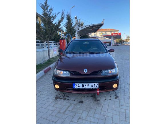 Sahibinden Renault Laguna 1.8 RXE 2000 Model 