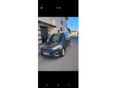 Sahibinden Ford Tourneo Courier 1.5 TDCi Titanium Plus 2020 Model  144.000 km Füme