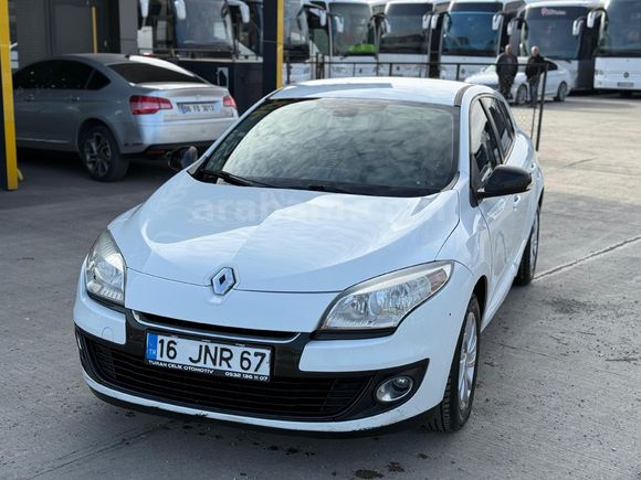 Sahibinden Renault Megane 1.5 dCi Privilege 2012 Model