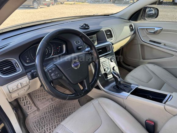 Galeriden Volvo S60 1.6 D Premium 2014 Model İzmir
