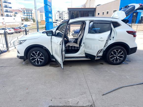 Sahibinden Nissan Note 1.5 dCi Tekna 2018 Model Sivas 81.000 km