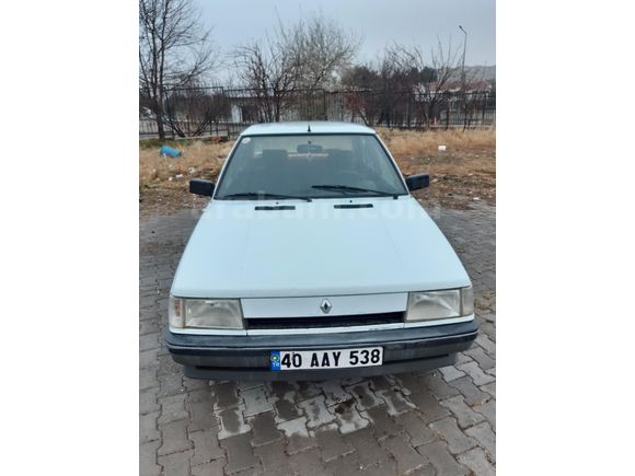 Temiz dosta gider Renault R 9 1.4 Broadway GTE 1995 Model