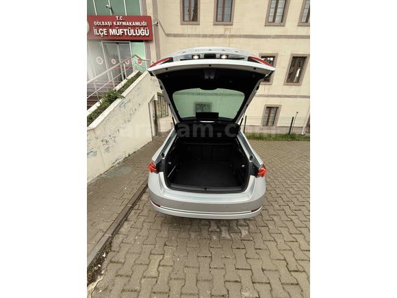 Sahibinden Skoda Octavia 1.5 e-Tec Premium 2020 Model 