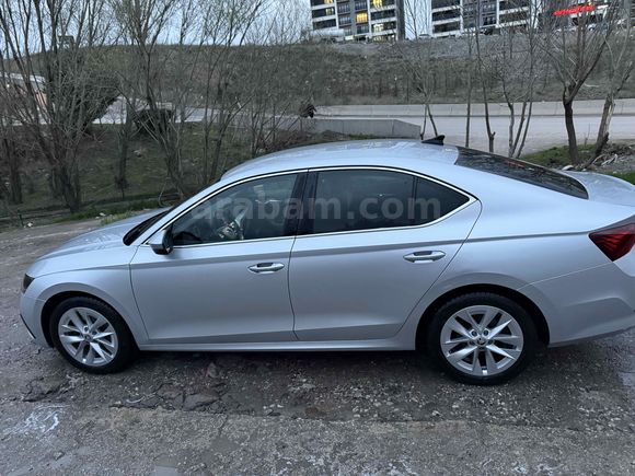 Sahibinden Skoda Octavia 1.5 e-Tec Premium 2020 Model 