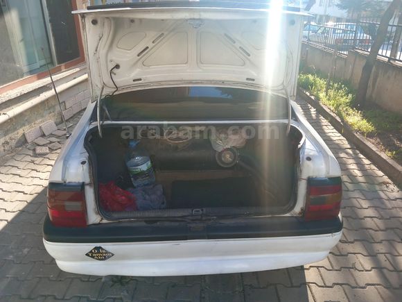 Sahibinden Opel Vectra 1.8 GL 1993 Model