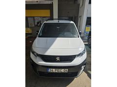 Sahibinden Peugeot Partner 1.5 BlueHDI Comfort 2023 Model
