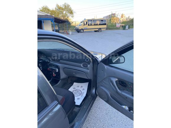 7 yıllık Sahibinden Hyundai Accent 1.5 GLS 1999  
