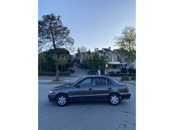 7 yıllık Sahibinden Hyundai Accent 1.5 GLS 1999  