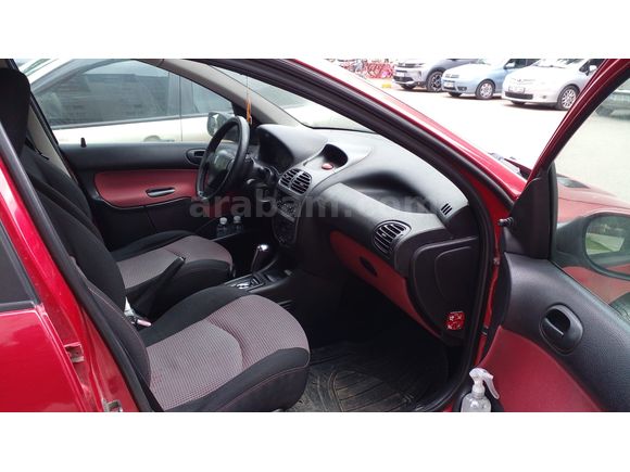 Sahibinden Peugeot 206 1.4 X-Line 2004 Model 