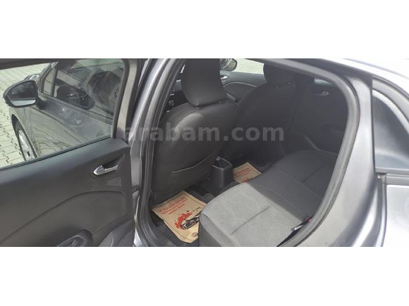 Sahibinden Renault Clio 1.0 TCe Touch 2022 Model Isparta