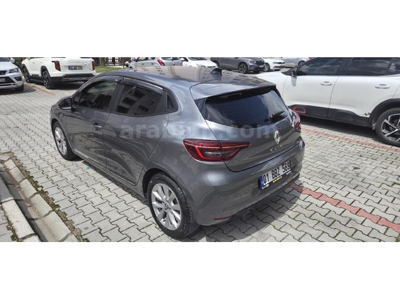 Sahibinden Renault Clio 1.0 TCe Touch 2022 Model Isparta