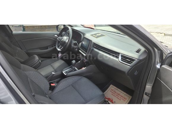 Sahibinden Renault Clio 1.0 TCe Touch 2022 Model Isparta