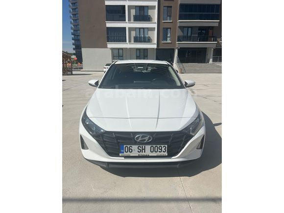 Sahibinden Hyundai i20 1.4 MPI Style 2020 Model 