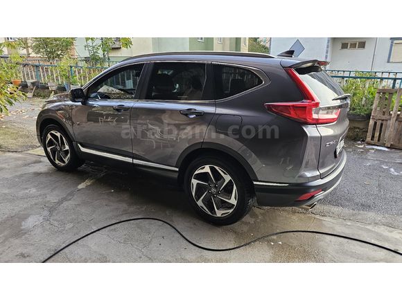 Sahibinden Honda CR-V 1.5 VTEC Executive Plus 2023model. 08.05.2024 çıkıslı