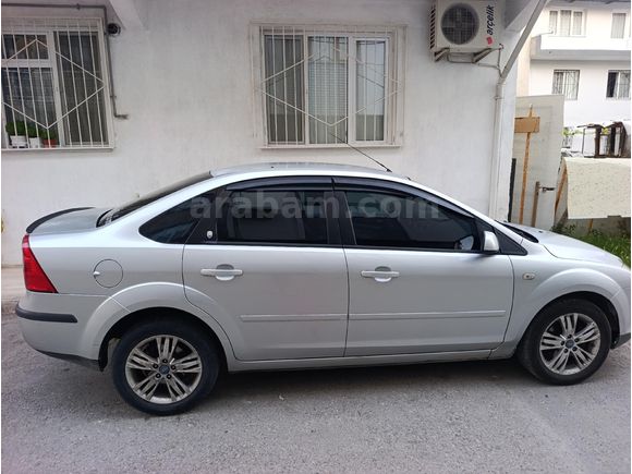 Sahibinden Ford Focus 1.6 TDCi Ghia 2007 Model