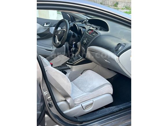 Sahibinden Honda Civic 1.6i DTEC Comfort 2013 Model
