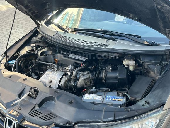Sahibinden Honda Civic 1.6i DTEC Comfort 2013 Model