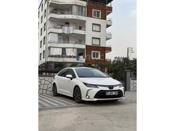Sahibinden Toyota Corolla 1.5 Flame X-Pack 2021 Model 