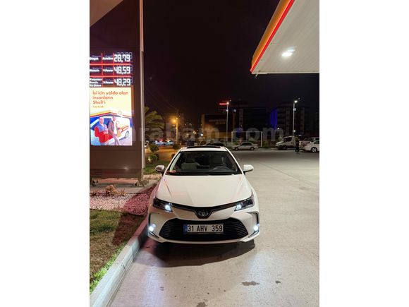 Sahibinden Toyota Corolla 1.5 Flame X-Pack 2021 Model 