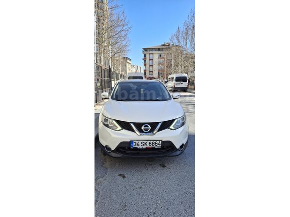 Sahibinden Nissan Qashqai 1.6 dCi Sky Pack 2017 Model  190.000 km Beyaz