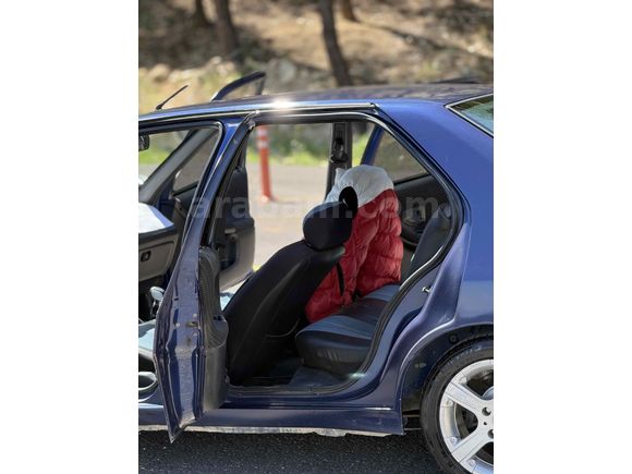 Peugeot 306 1.6 XR 2000 Model 
