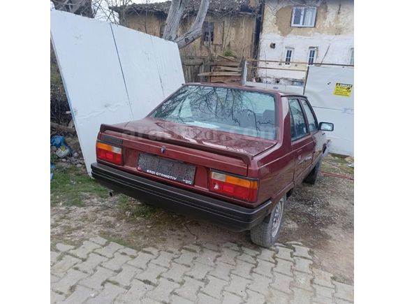 Sahibinden Renault R 9 1.4 Broadway GTE 1993 Model