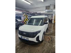 Zeleza Motorlu Araçlar AŞ. Ford Tourneo Courier 1.0 EcoBoost Trend 2024 Model