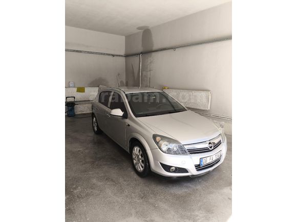 Sahibinden Opel Astra 1.6 Essentia Konfor  2013 Model Van 173.000 km Gri