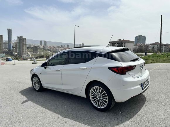 Memurdan Opel Astra 1.4 T Sunrooflu Dynamic 2016 Model 