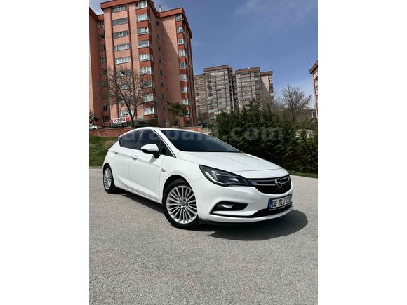 Memurdan Opel Astra 1.4 T Sunrooflu Dynamic 2016 Model 