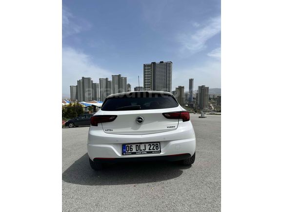 Memurdan Opel Astra 1.4 T Sunrooflu Dynamic 2016 Model 