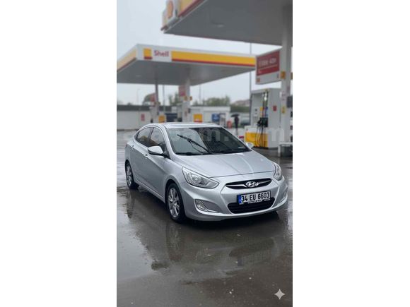 Hundai Accent Blue prime  paket 136 beygir  1.6 dizel  