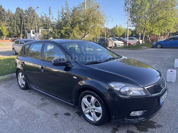 TEMİZ OTOMATİK CEED