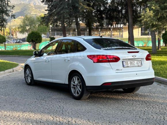 Ford Focus 1.5 TDCi Trend X 2016 Model  Tesla Ekran