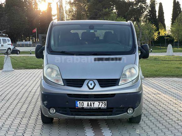 GöÇMEZ OTOMOTiV’DEN 2009 RENAULT TRAFiC MULTiX 1.9 dCi CONFORT  