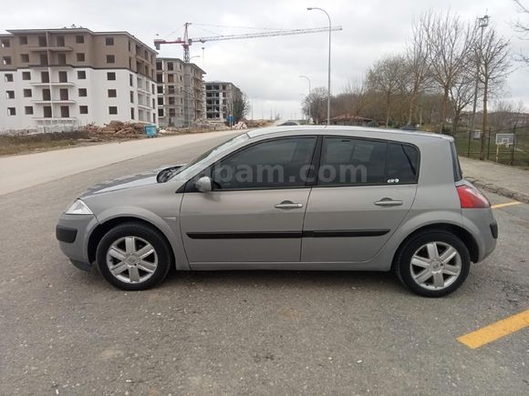 Sahibinden Renault Megane 1.4 Authentique 2005 Model