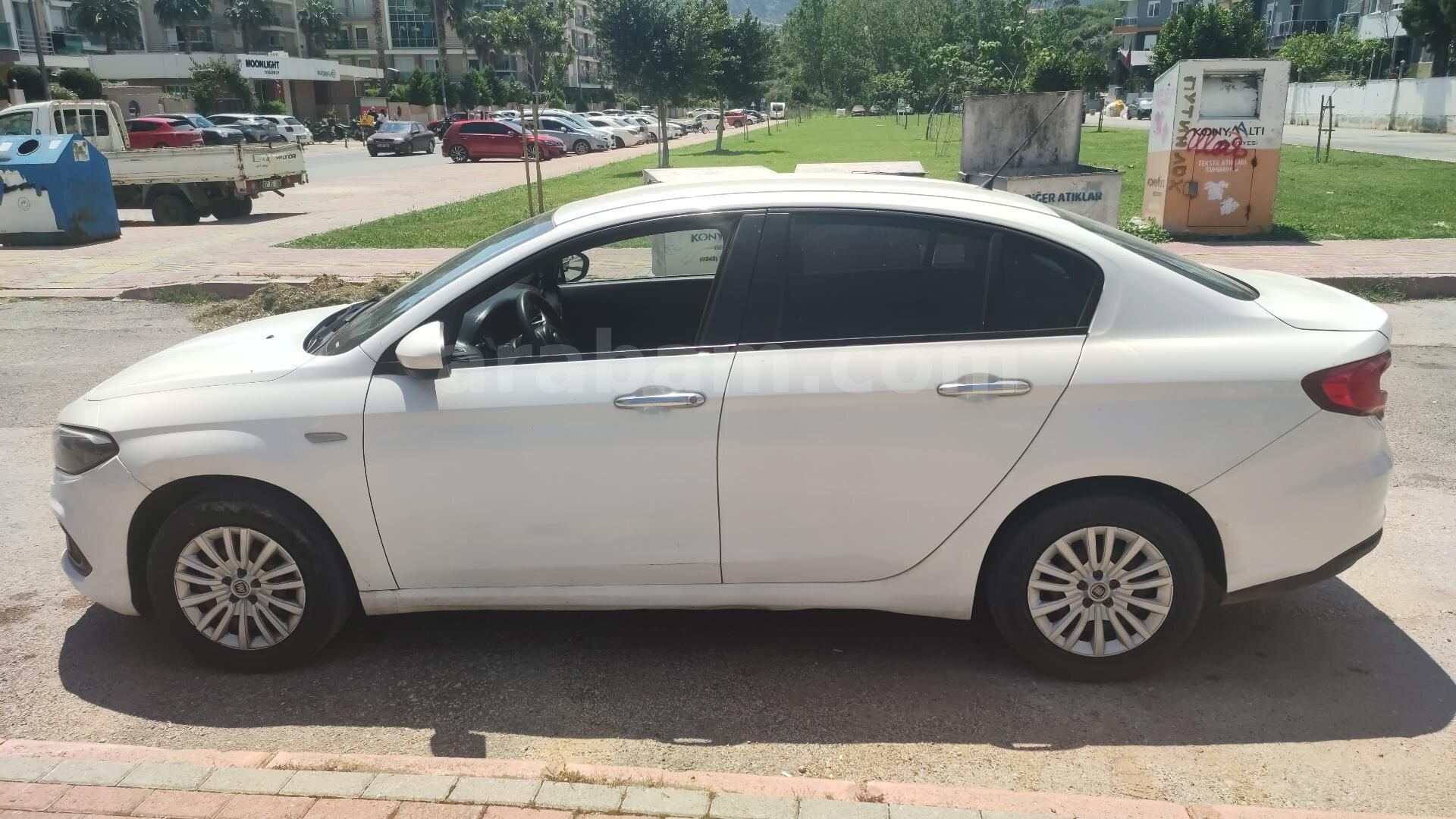 Sahibinden Fiat Egea 1.3 Multijet Easy 2022 Model 150000 km Beyaz 1