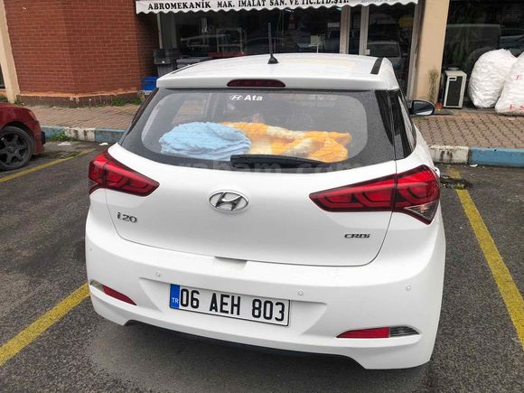 Sahibinden Hyundai i20 1.4 CRDi Jump 2016 Model İstanbul 164.000 km Beyaz