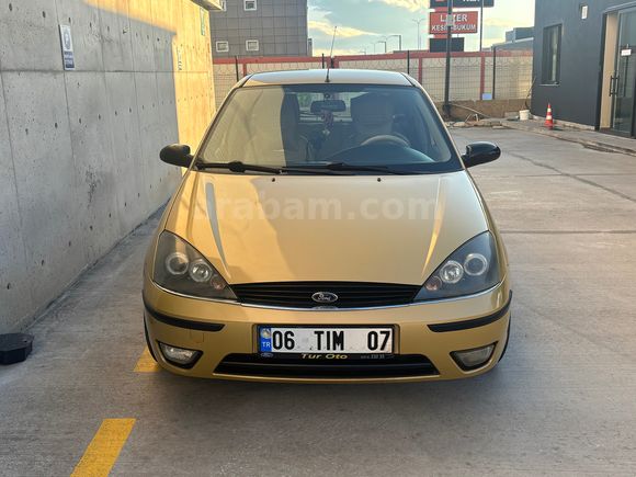 Sahibinden Ford Focus 1.6 Ghia 2001 Model 