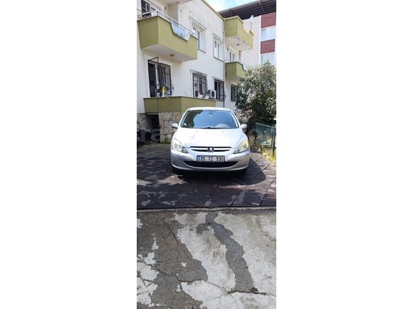 Sahibinden Peugeot 307 1.6 XR 2004 Model