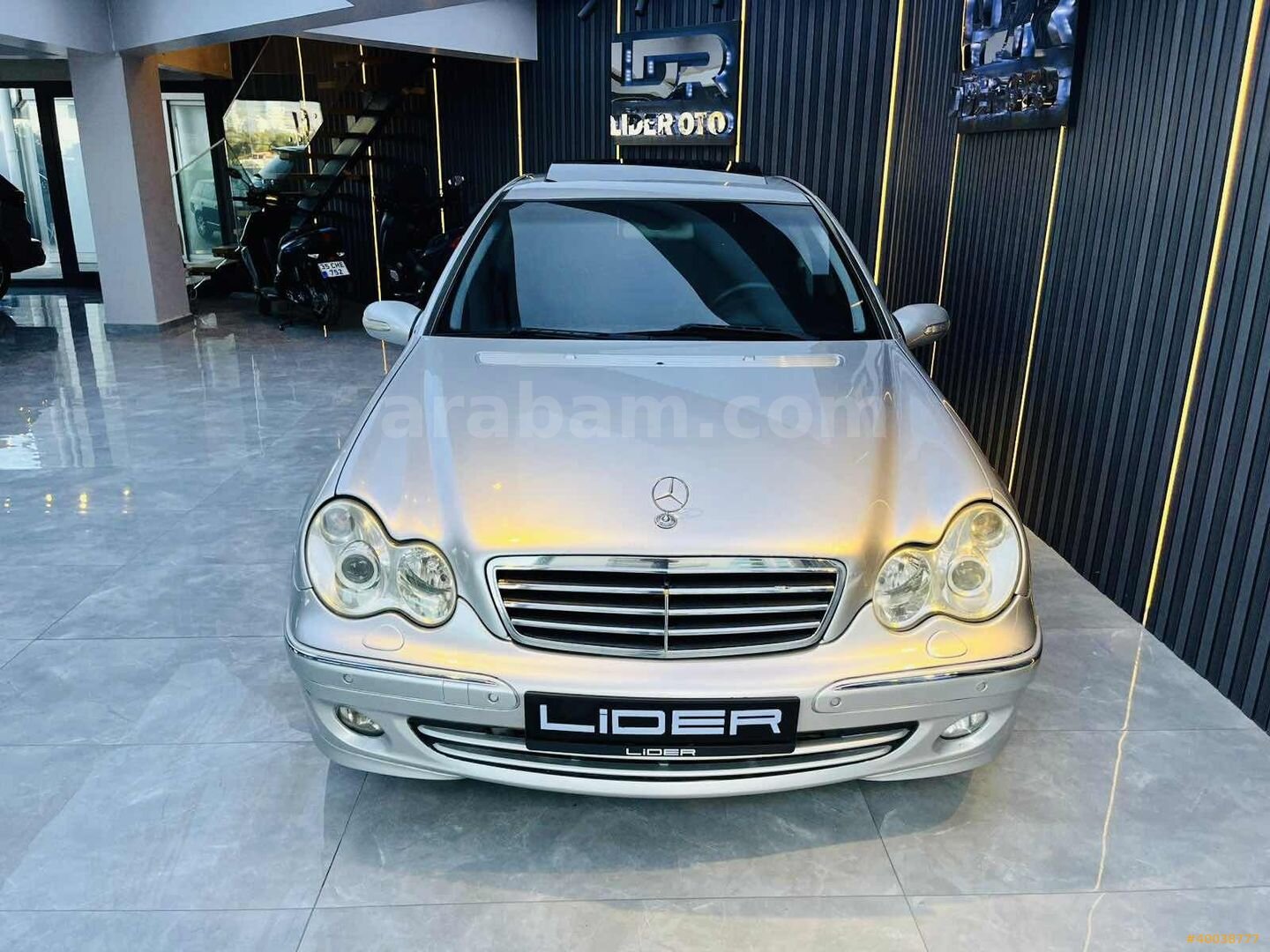 Galeriden Mercedes - Benz C 230 Avantgarde 2005 Model İzmir 348.000 km Gri 6