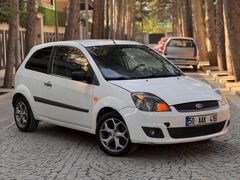 Sahibinden Ford Fiesta 1.4 TDCi Comfort 2006 Model