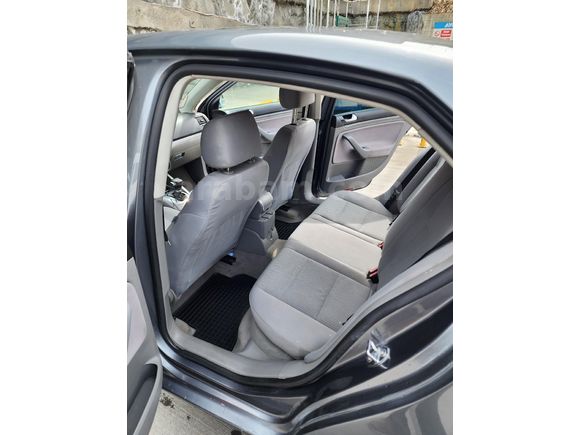 Sahibinden Volkswagen Jetta 1.6 Midline 2006 Model