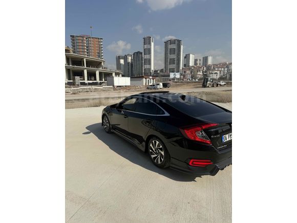 Sahibinden Honda Civic 1.6i VTEC Elegance 2017 Model 