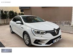 HATASIZ BOYASIZ TRAMERSİZ 72.000 KM'de % 20 FATURALIDIR ARACIMIZ