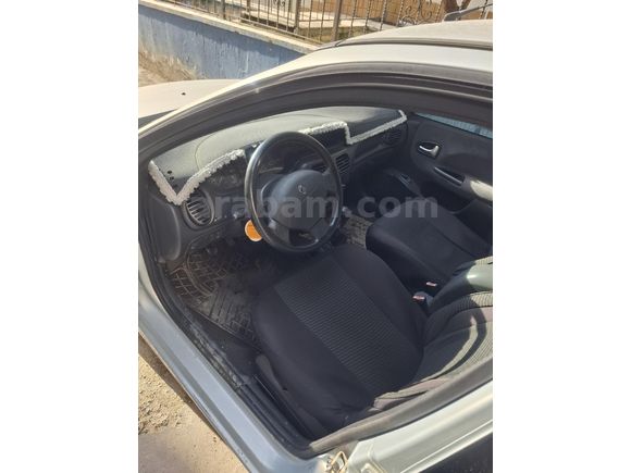 Sahibinden Renault Megane 1.9 DTi Expression 2003 Model