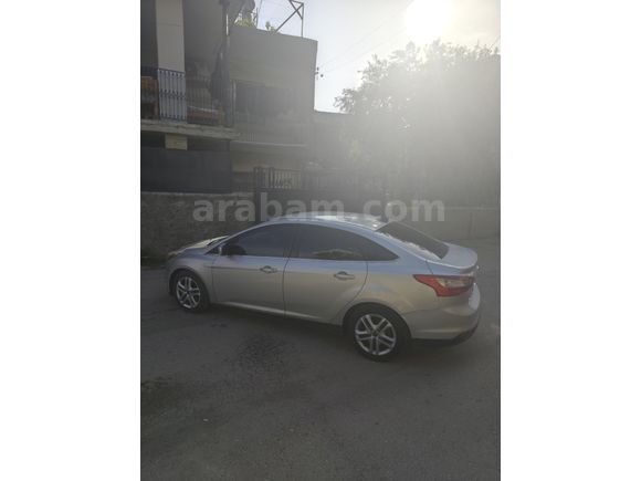 10 yıllık sahibinden Ford Focus