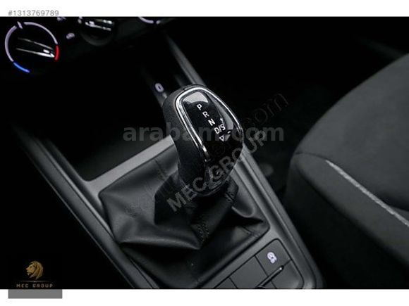 2025 SKODA SCALA 1.0TSİ ELİTE MAKYAJLI KASA