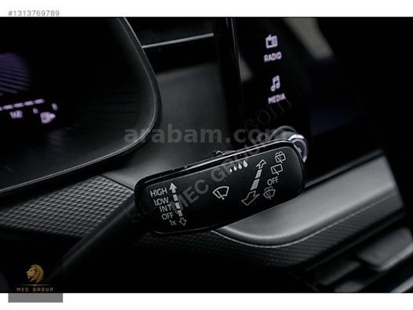 2025 SKODA SCALA 1.0TSİ ELİTE MAKYAJLI KASA