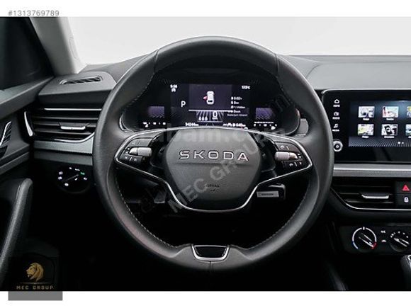 2025 SKODA SCALA 1.0TSİ ELİTE MAKYAJLI KASA